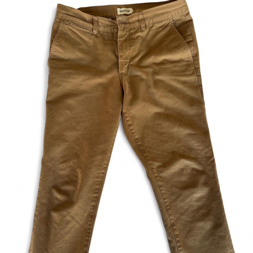 Taylor Stitch Foundation Chinos in British Khaki. Size 33x30.
